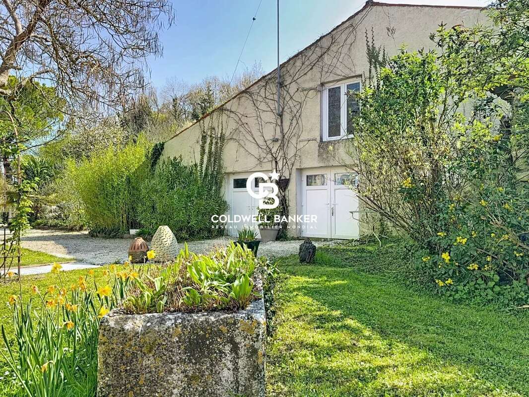 Maison à DOMPIERRE-SUR-CHARENTE