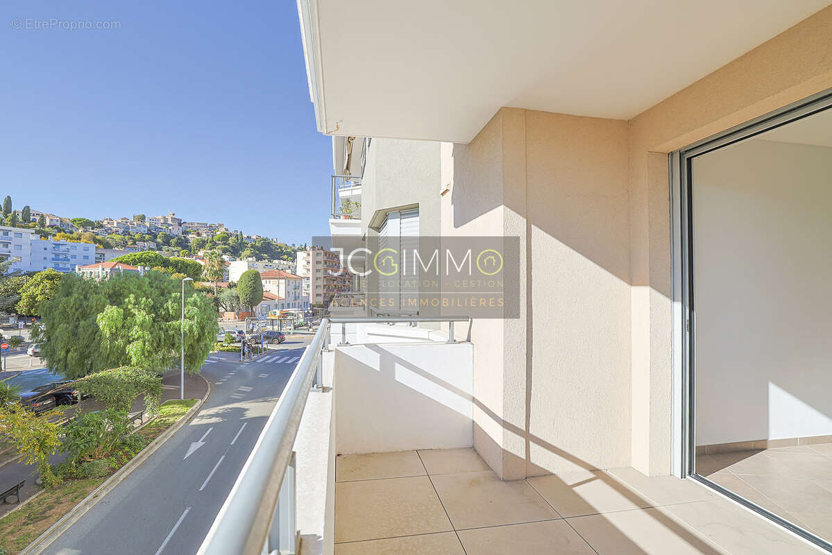 Appartement à CAGNES-SUR-MER