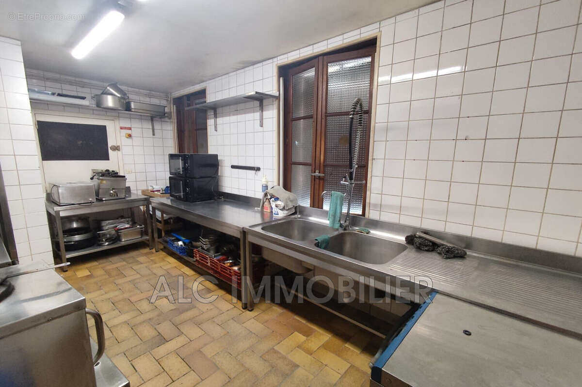 Commerce 168 m² à Alencon  - photo 4