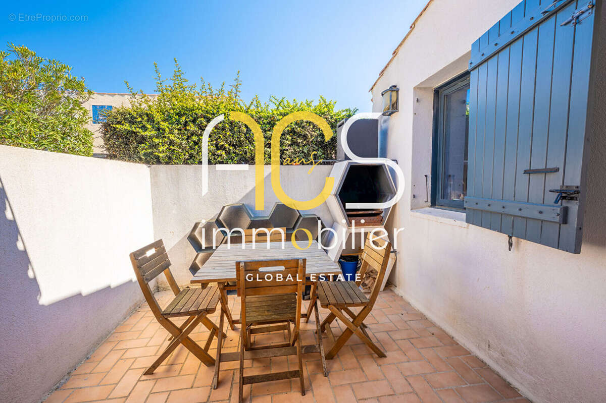 Maison à SAUSSET-LES-PINS