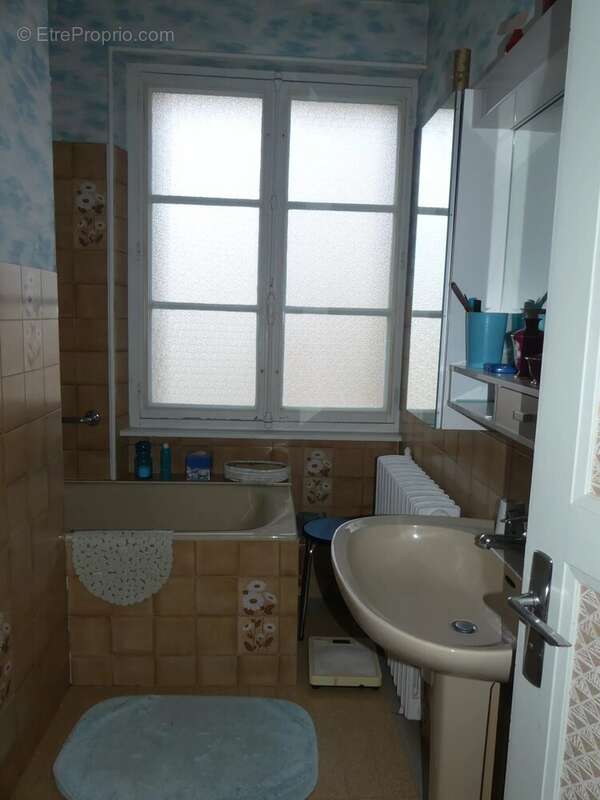 Maison à LE CREUSOT