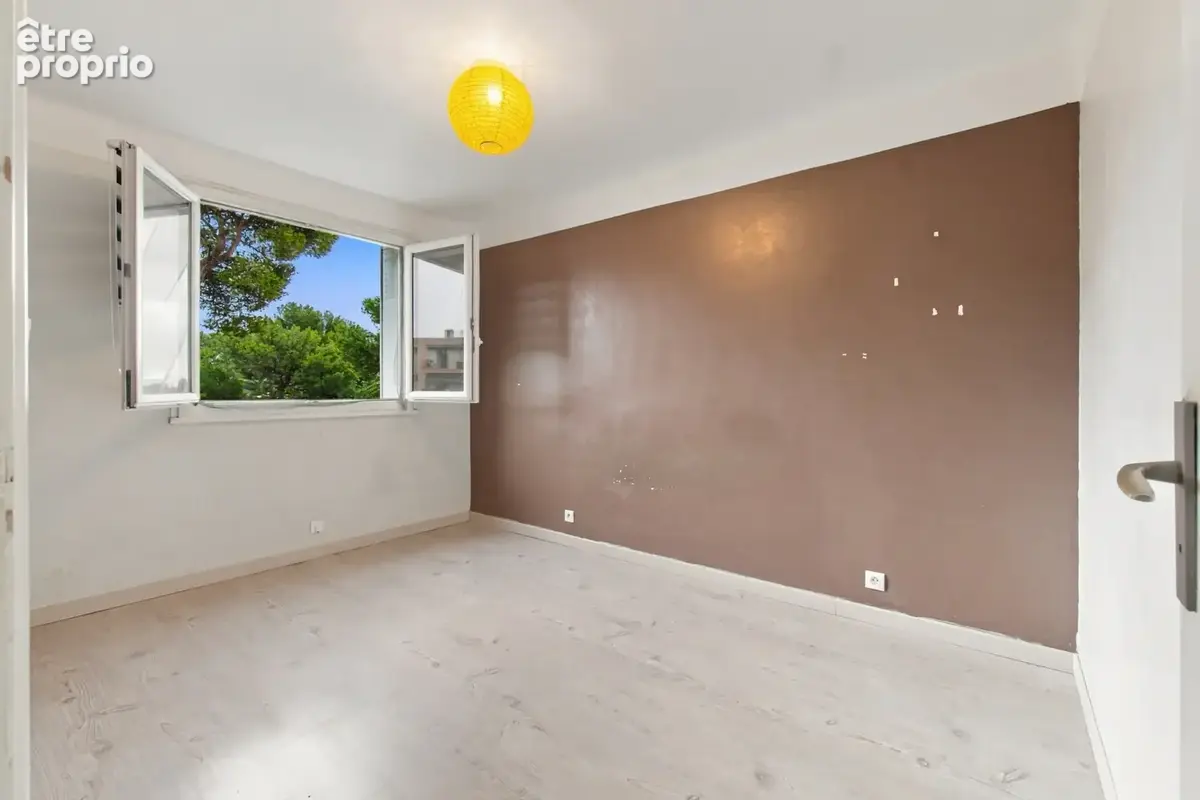 Appartement t4 - dernier etage - balcon - 13013 marseille - photo 5