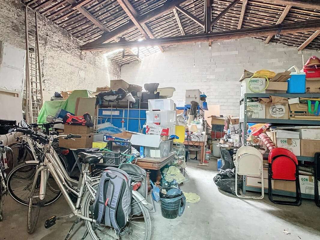 Maison à LEZIGNAN-CORBIERES