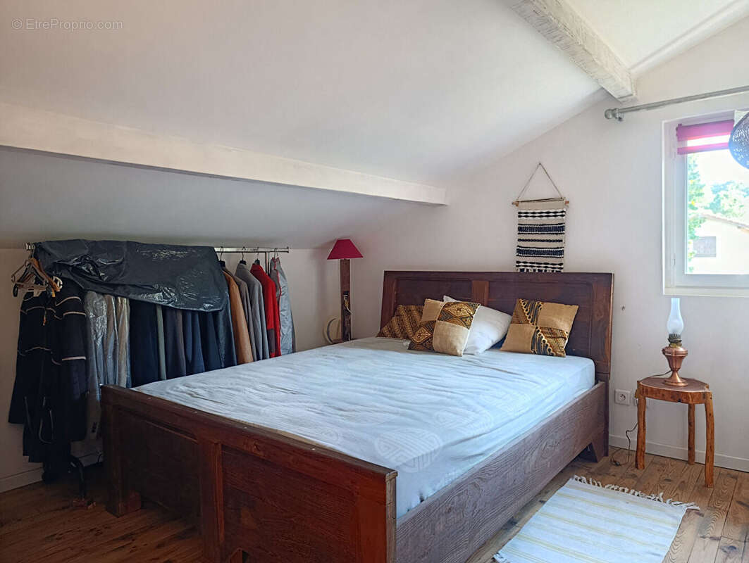 Maison à VIELLE-SAINT-GIRONS