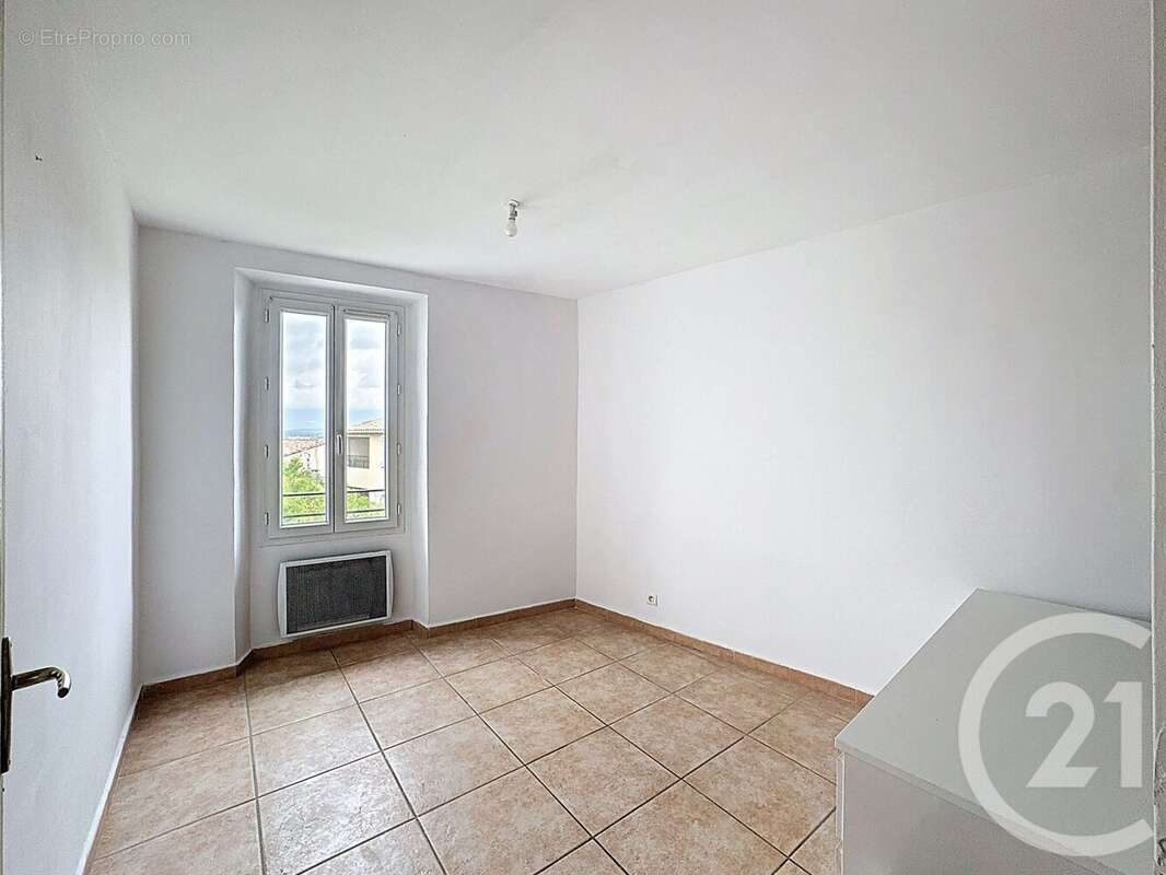 Appartement à TRETS