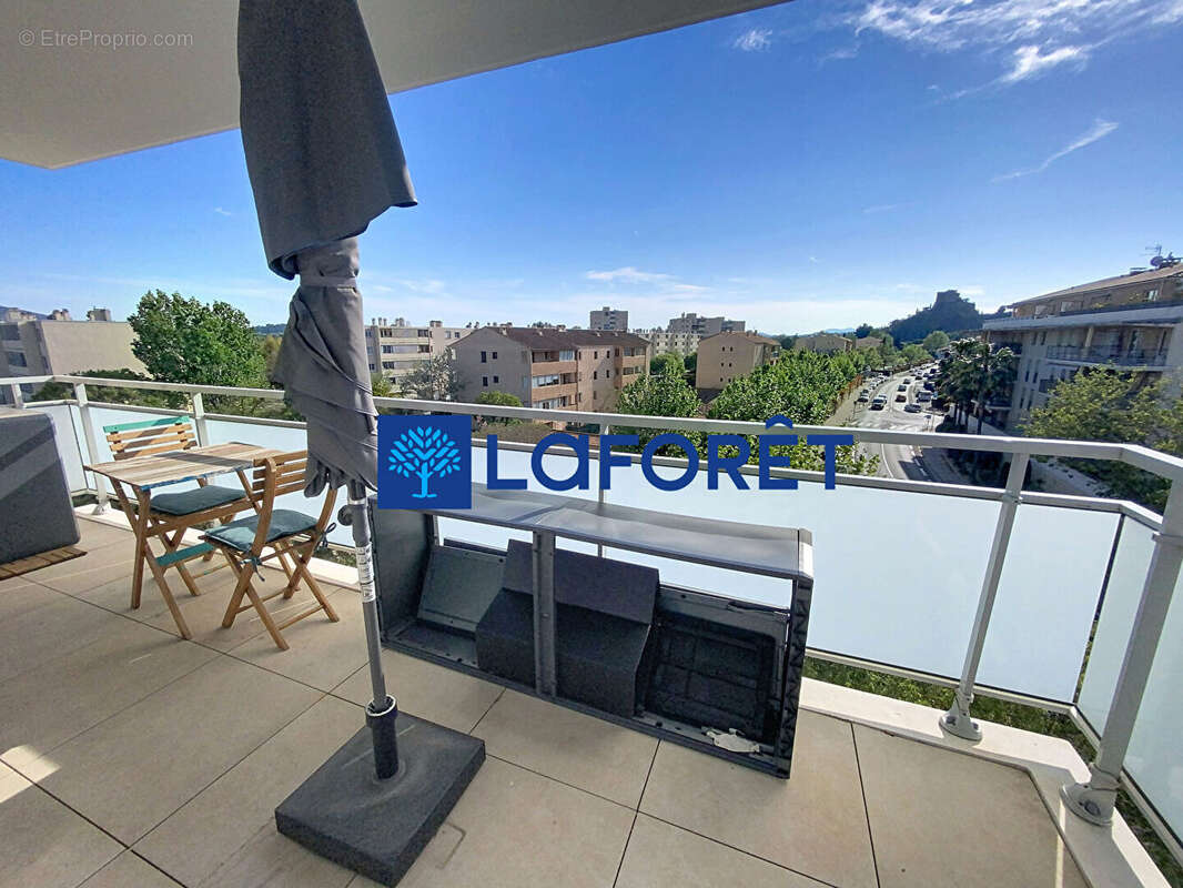 Appartement à LA GARDE