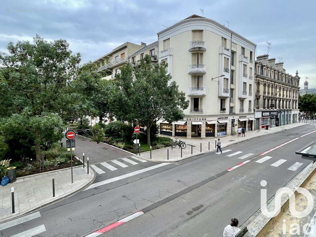 Photo 9 - Appartement à TROYES