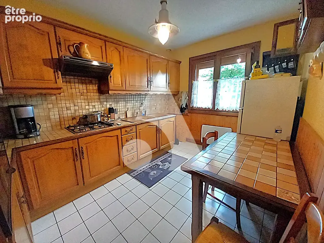 Maison semi-individuelle avec véranda, jardin clos et 3 chambres - photo 2