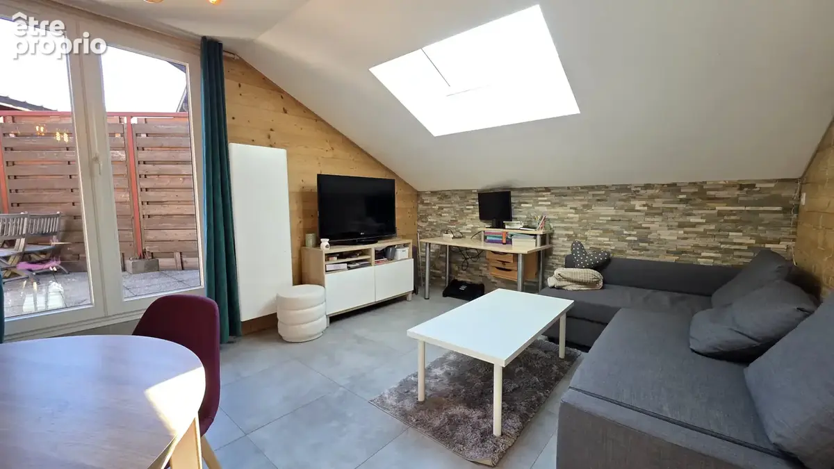 Coquet T2 rénové avec terrasse plein Sud   Au pied des pistes de Briançon - photo 3