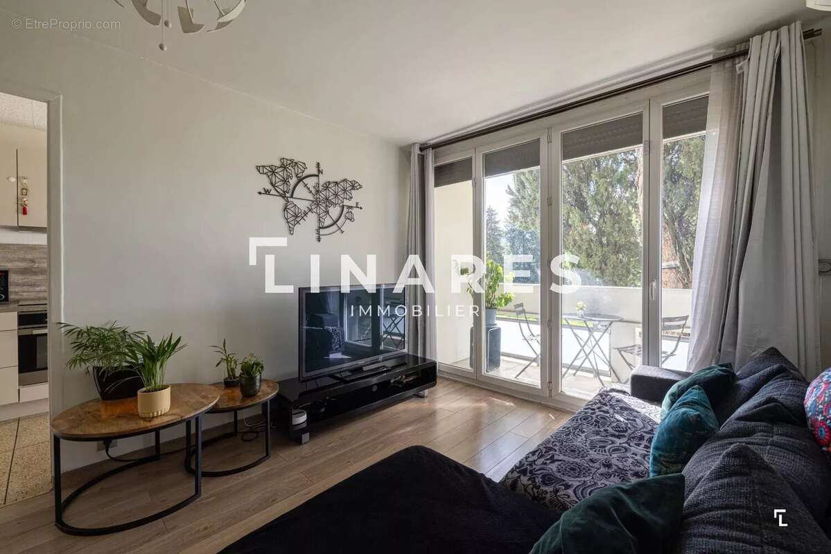 Appartement à MARSEILLE-12E