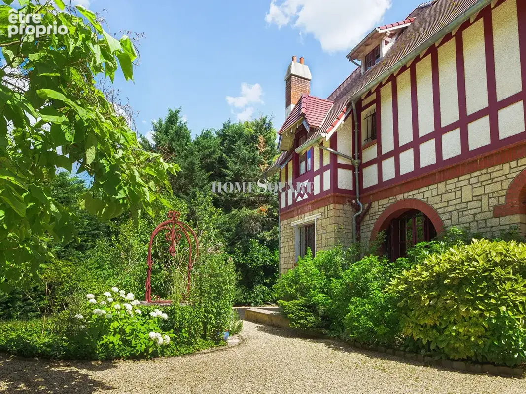 Maison à LAMORLAYE