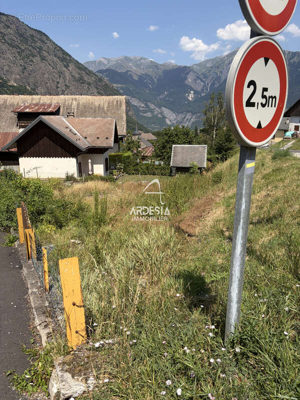 Terrain bien situé et bien exposé   Idéal investissement ou projet encadré - photo 8