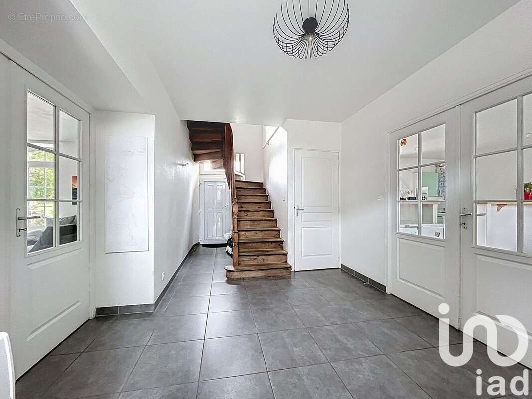 Photo 7 - Maison à BAGUER-MORVAN