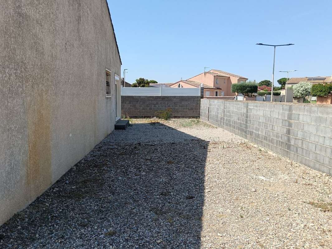 Montady  Villa de plain-pied 4 chambres avec jardin piscinable - photo 9