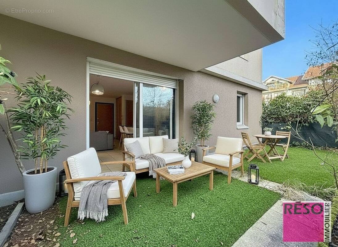 Appartement à VILLE-LA-GRAND