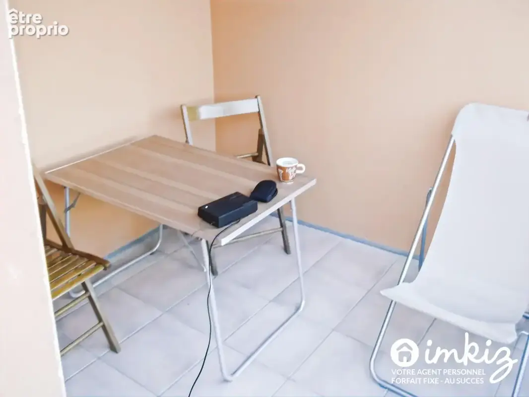 Appartement T2- Vertefeuille - Terrasse et parking - photo 11
