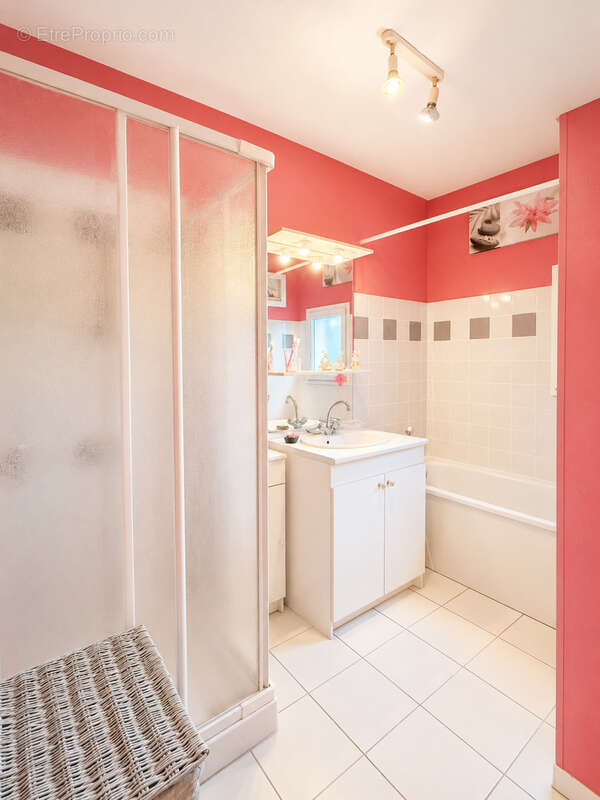 Appartement à ARES