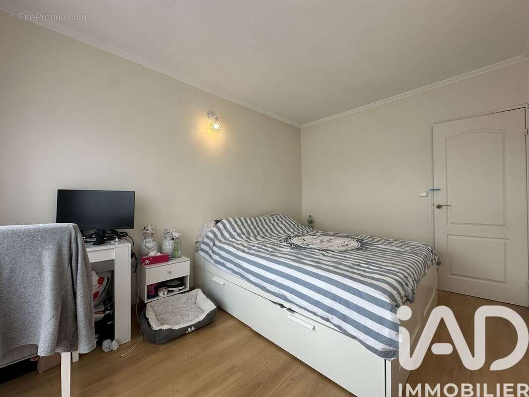 Appartement 80 m² à Villecresnes  - photo 8