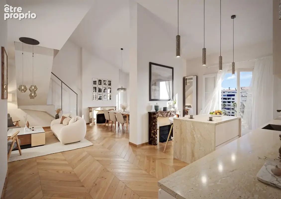 Toulon centre place de la liberte - appartements a rehabiliter - photo 2