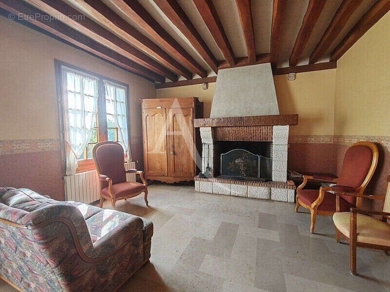 Maison à CHAILLES