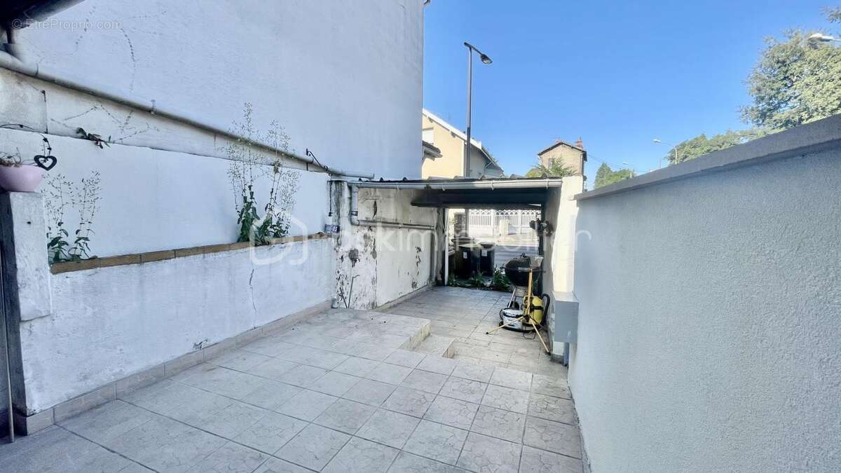 Maison à ROSNY-SOUS-BOIS