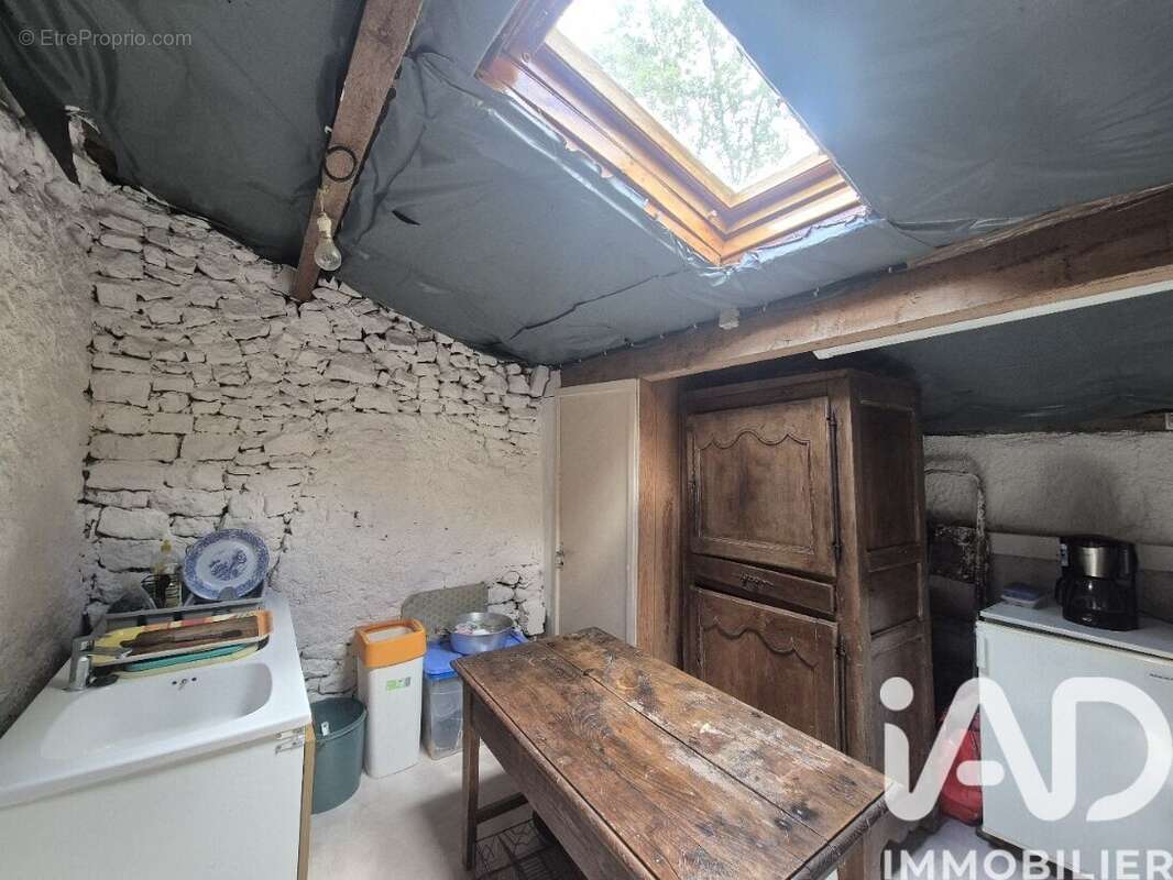 Maison 87 m² à Thouars  - photo 7