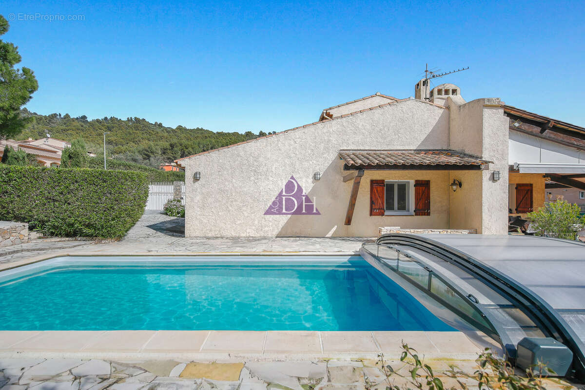Maison à LA VALETTE-DU-VAR