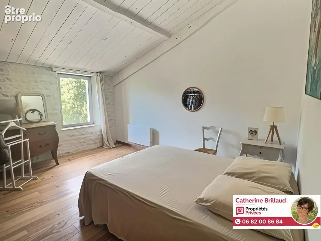 Maison Maille 6 pièce(s) 190 m2 environ - photo 14