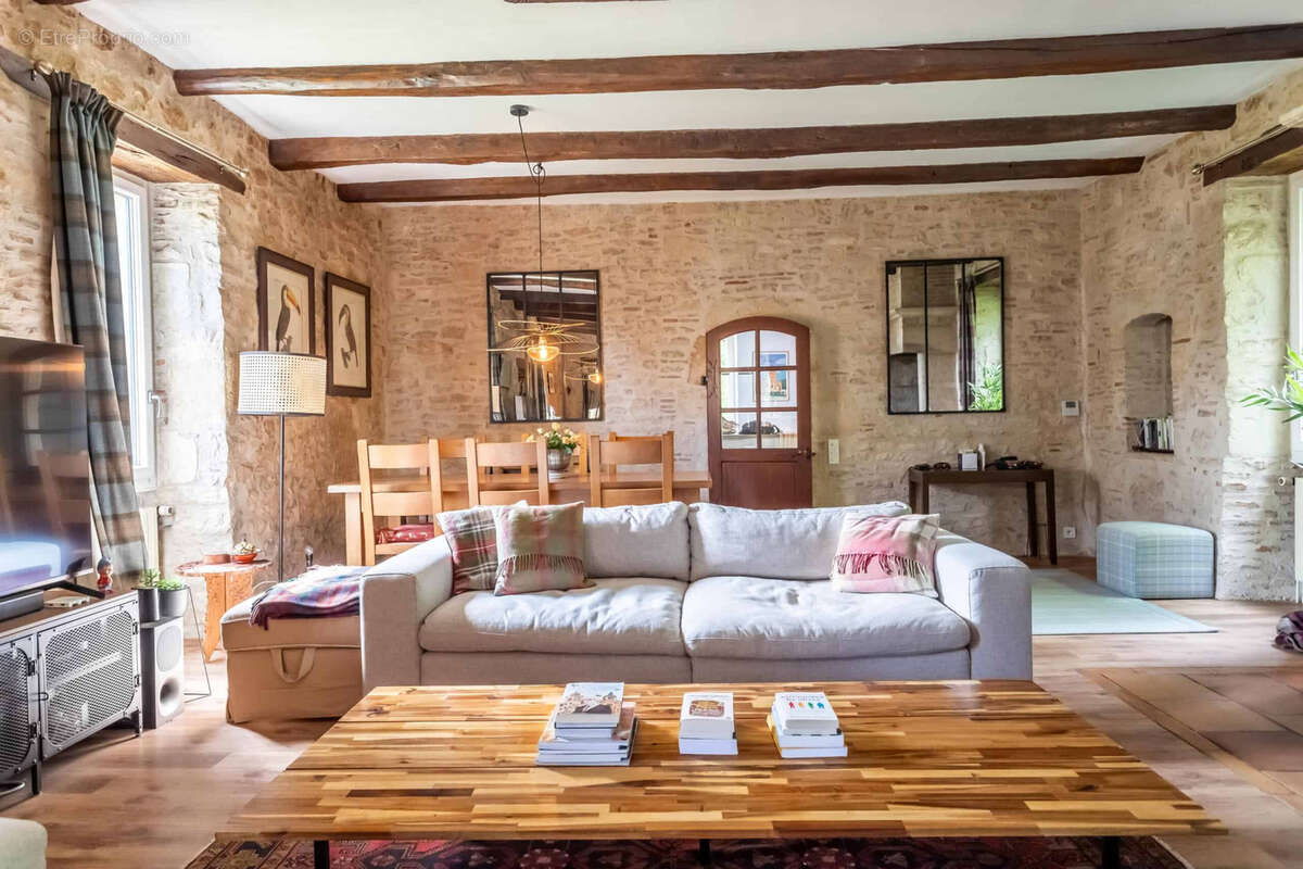 Maison à CAHORS