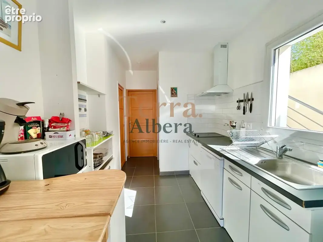 Villelongue-dels-monts   appartement de 49 m2   2 terrasses   cave   parking   vue - photo 8