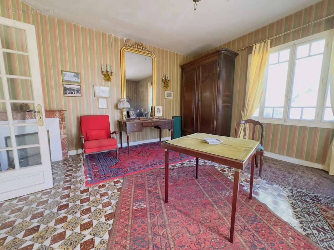 Maison à LAMONZIE-SAINT-MARTIN