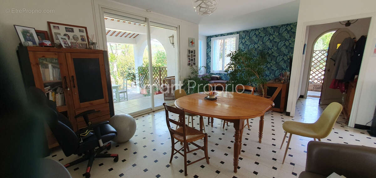 Maison composée de 2 appartements, T2 et T3 - photo 10