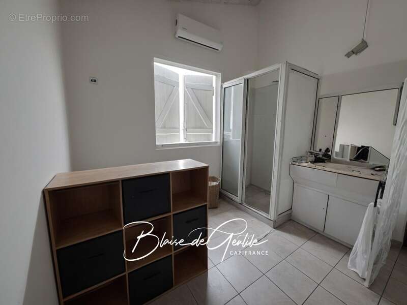 Maison à BAIE-MAHAULT