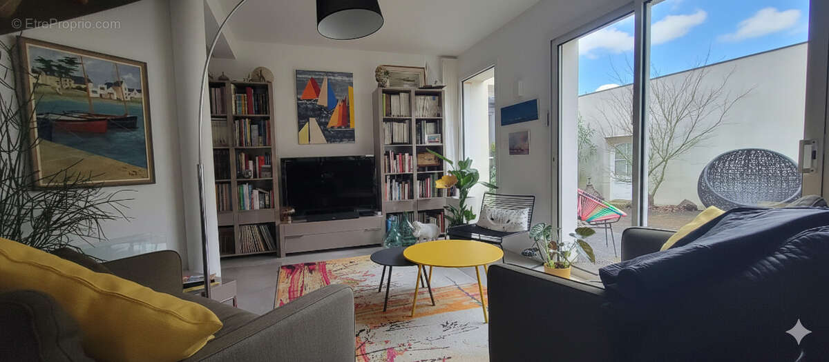 Maison à BRISSAC-QUINCE