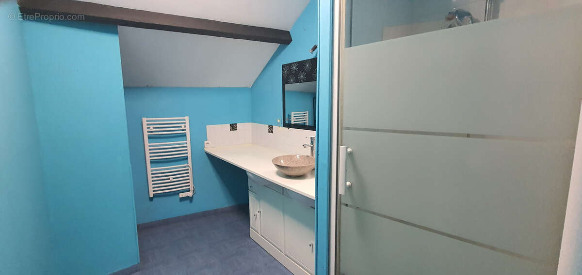 Maison à FEUGAROLLES