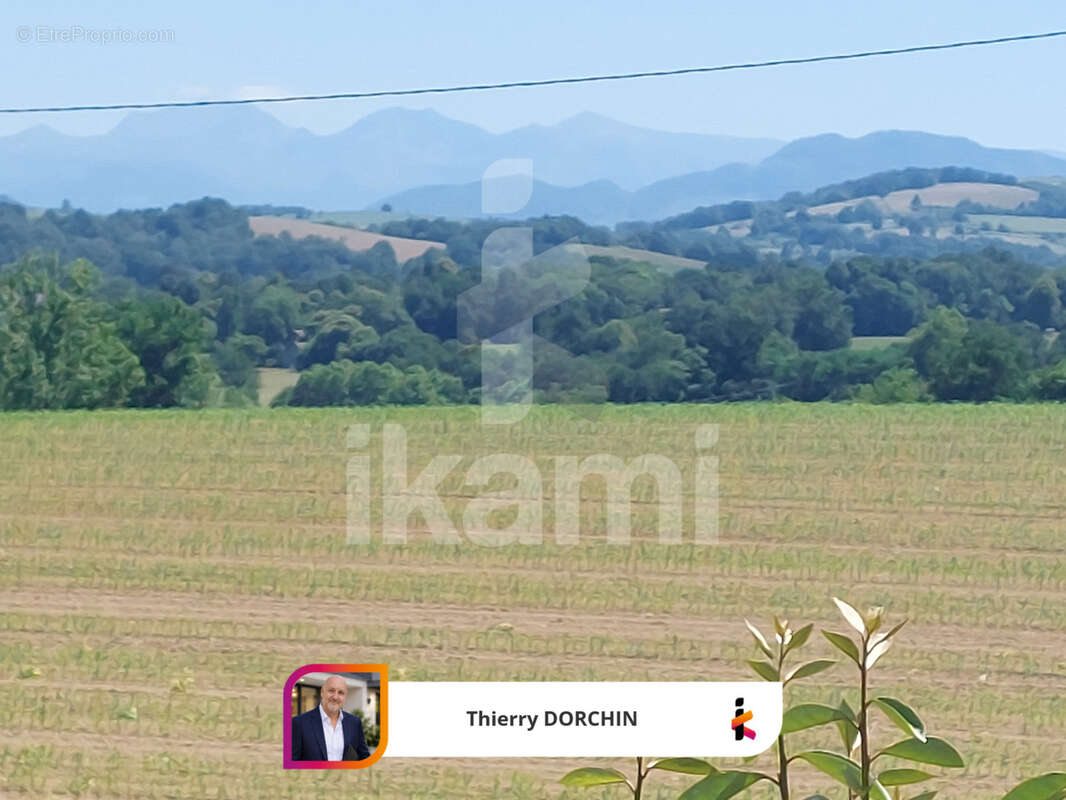 Ensemble immobilier de rapport au cœur du Pays Basque   5 appartements, dépendances et fort potentiel de dével - photo 3