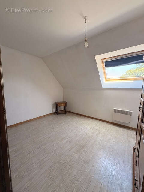 A vendre maison Guécélard - 4 chambres - double garage - belle parcelle - photo 8