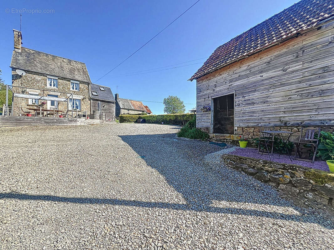 Maison à JUVIGNY-LE-TERTRE