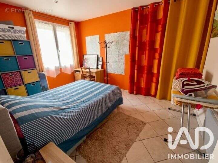 Photo 8 - Maison à SARRAS