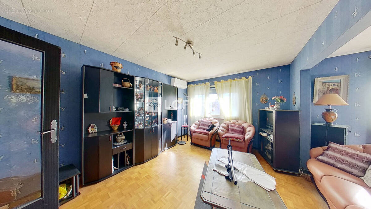 Appartement à LYON-8E