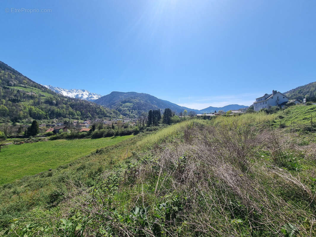Terrain à ALLEVARD
