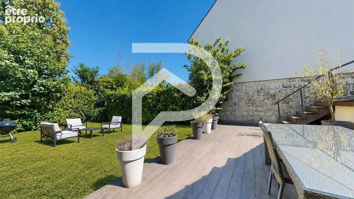 Jolie maison individuelle au Pecq (domaine privé) avec 3 chambres et jardin - photo 2