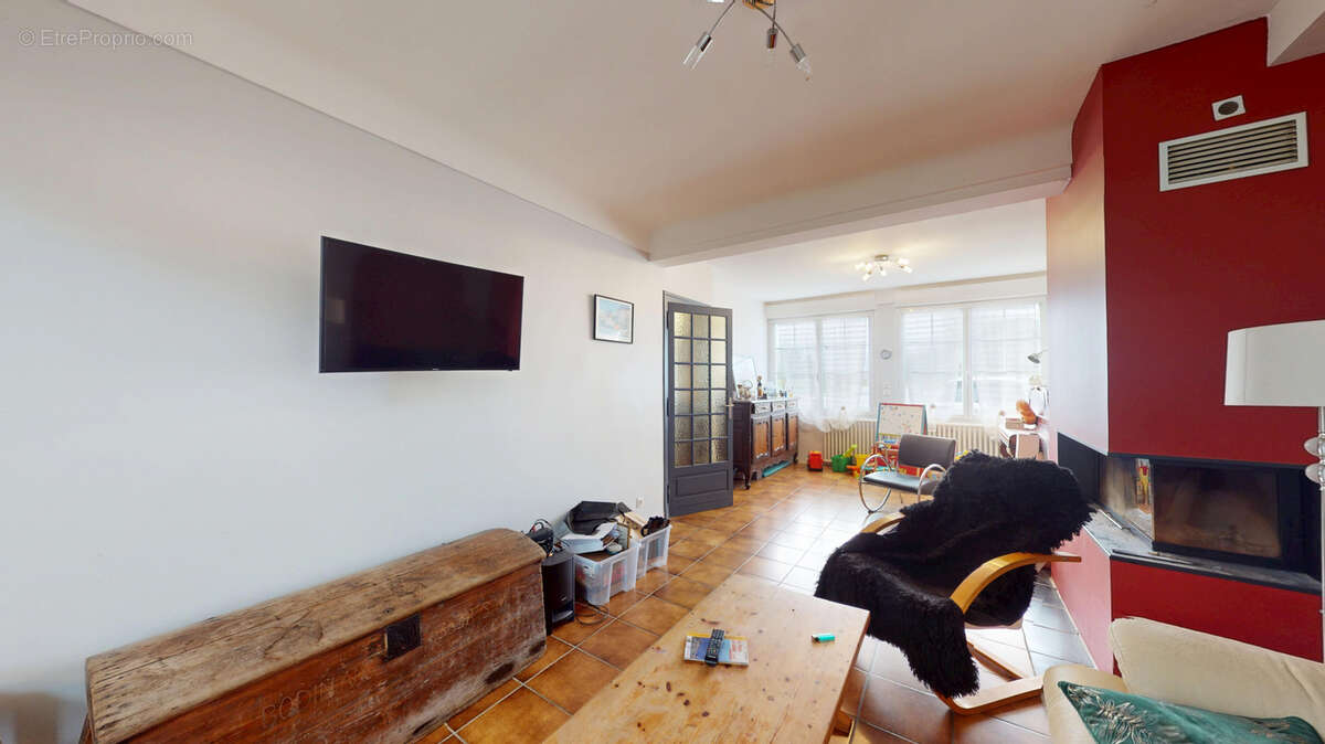 Maison à PLOUNEVEZ-LOCHRIST