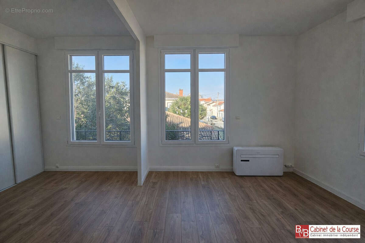Appartement 67 m² à Bordeaux  - photo 7
