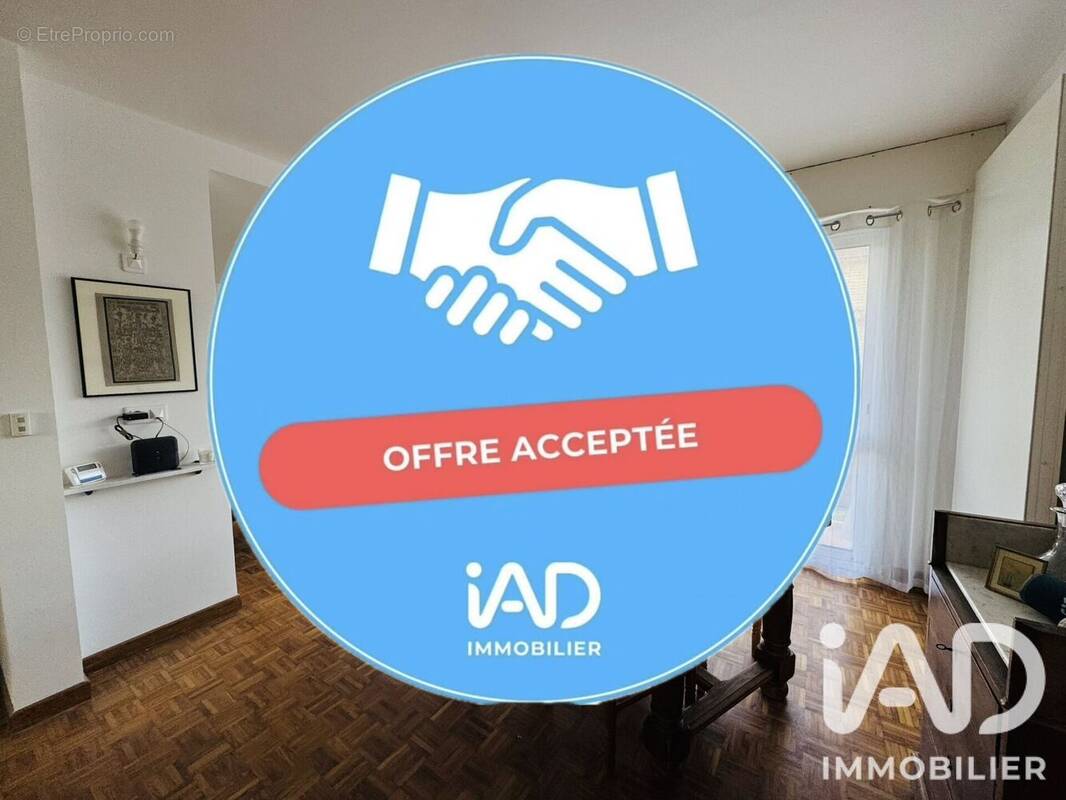 Photo 1 - Appartement à LA CELLE-SAINT-CLOUD