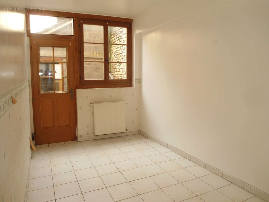 Maison à BAR-SUR-AUBE