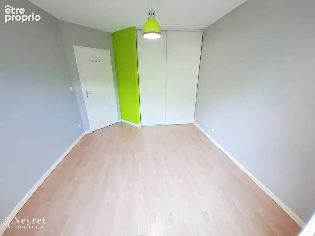 A ne pas rater ! T4 en RDJ de 97,26 m2, 3 chambres / double garages - photo 11
