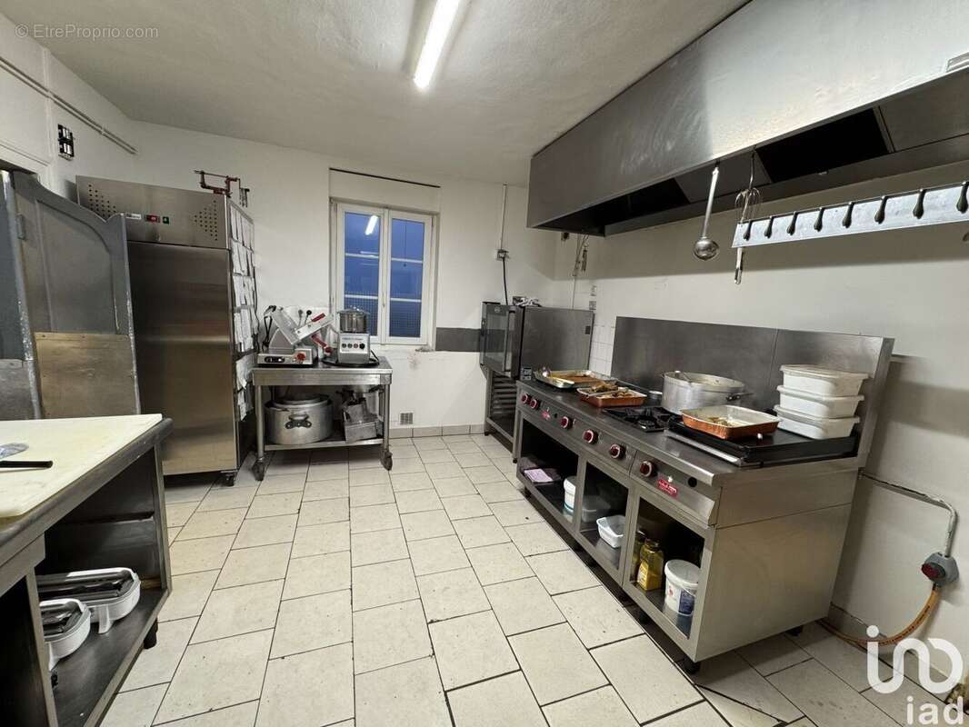 Photo 4 - Commerce à CONCHES-EN-OUCHE