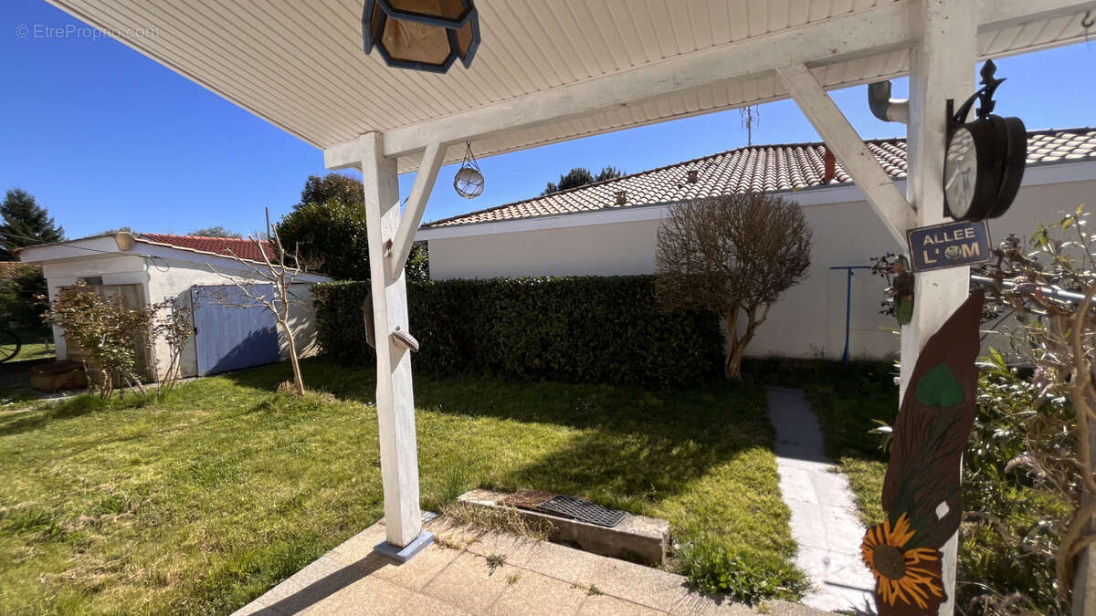 Maison à BON-ENCONTRE