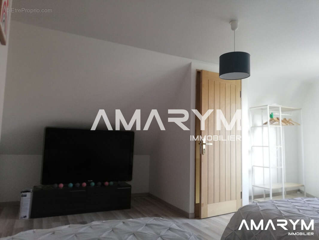 Maison à MARTIN-EGLISE